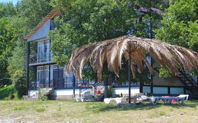 Kamarit Novii Afon Hotel
