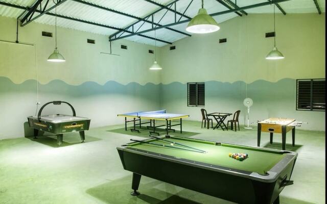 R G Hotels and Resort