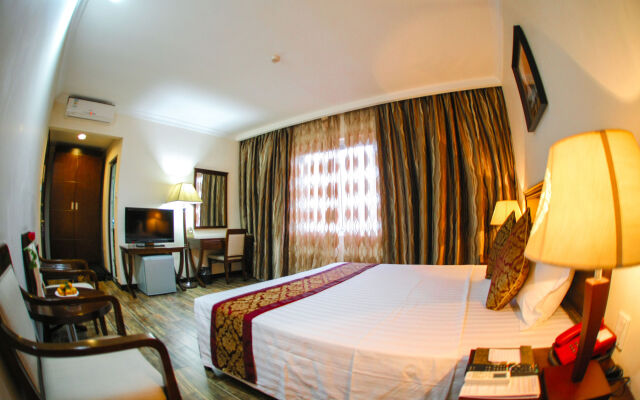 Level Haiphong Hotel