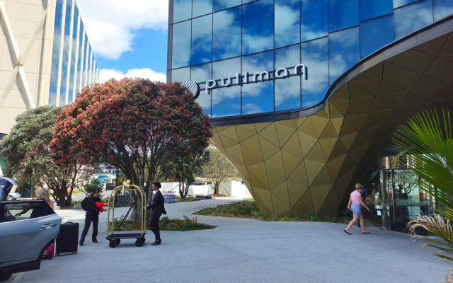 Pullman Auckland Airport