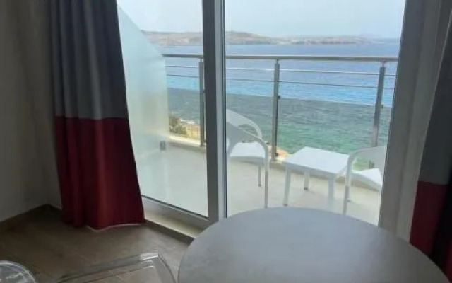Seaview Hotel