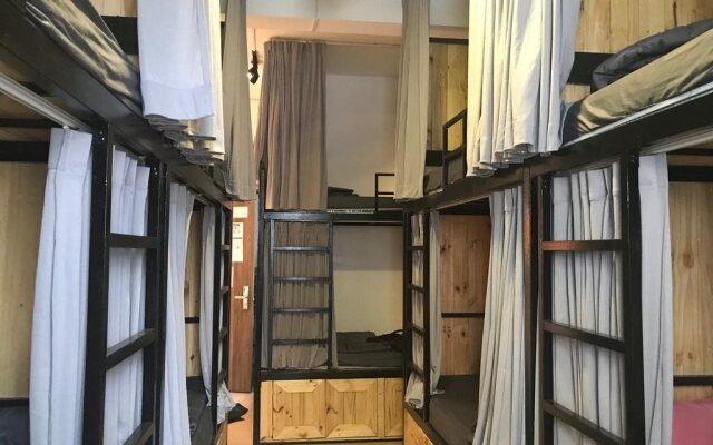 Wanderlust Saigon Hostel