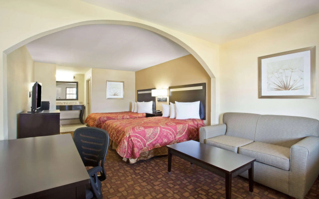 Days Inn by Wyndham Hammond