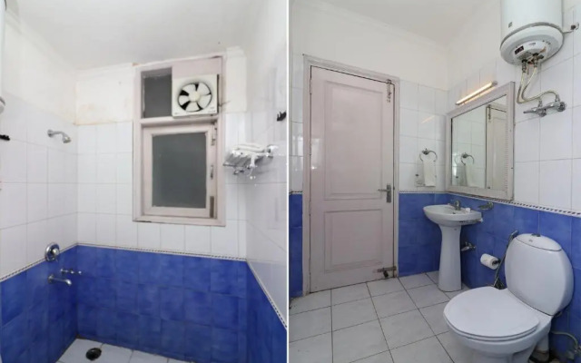 Golden Cafe by OYO Rooms