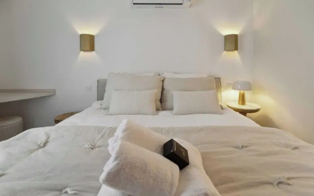 Chic 2br/4p Apartment - Saint-tropez Lices