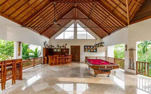 Beji Hill Villa