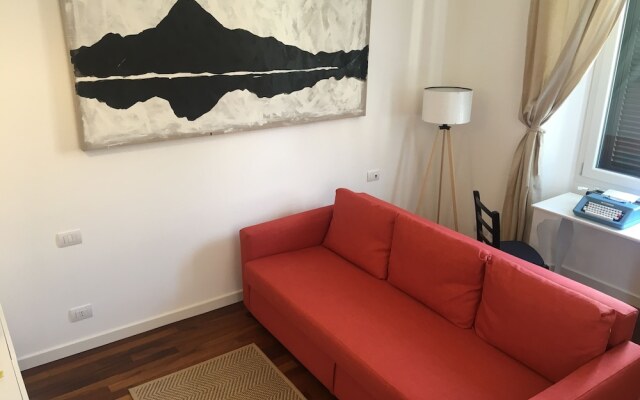 JOIVY Stylish Apt in Centre of Cernobbio