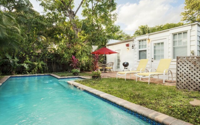 Casa Blanca Vacation Home