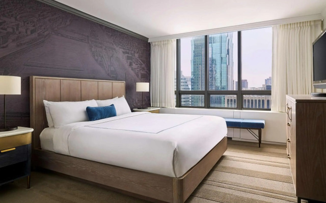The Marquette Hotel, Curio Collection by Hilton