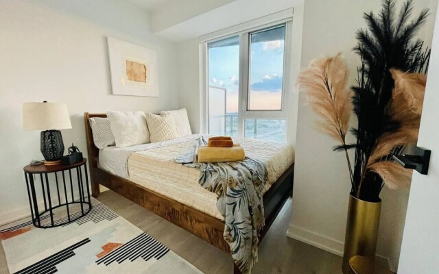 Waterfront York Blvd