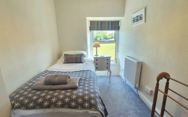 Moelwyn View Cottage
