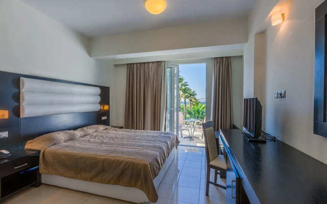 Cavo D'oro Hotel