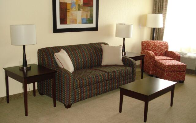 Holiday Inn Express & Suites Ft. Lauderdale N - Exec Airport, an IHG Hotel