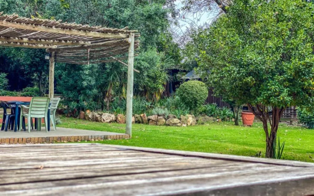 Mzanzi Rock Guesthouse