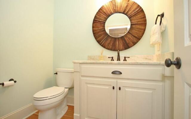 2602 Hartnett Boulevard