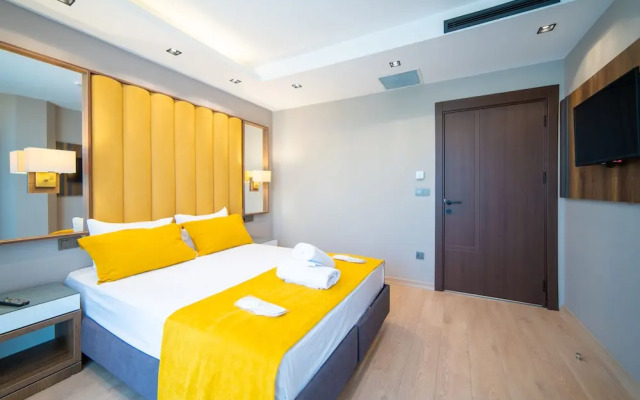 Garden Room Suit Hotel
