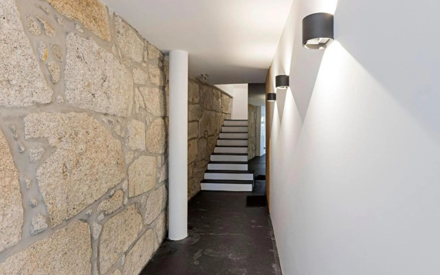 Wonderful 2BR Duplex Near River by LovelyStay