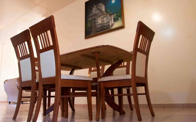 Tran Elite Hotel Apartments