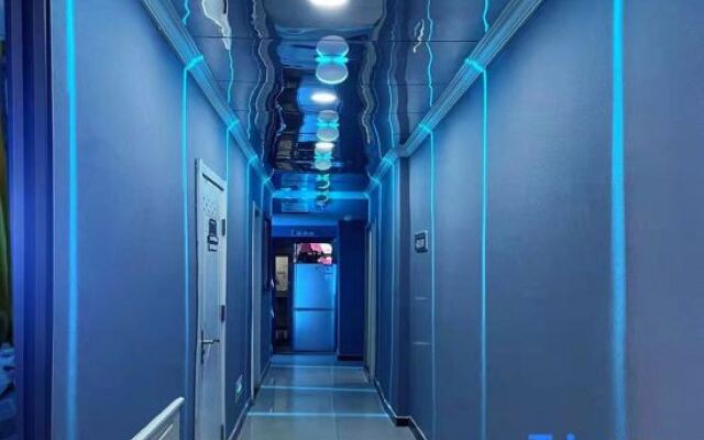 World Ju E-sport Theme Hotel