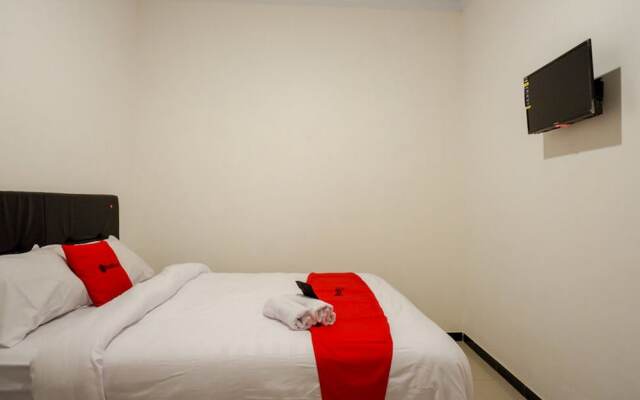 RedDoorz @ Losari Area 2