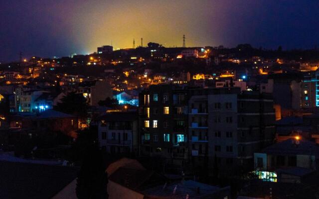 TB Apart-Hotel in Tbilisi 1