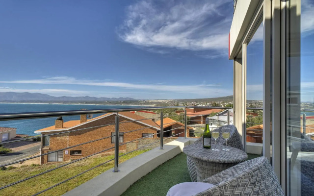 Sea Star Lodge