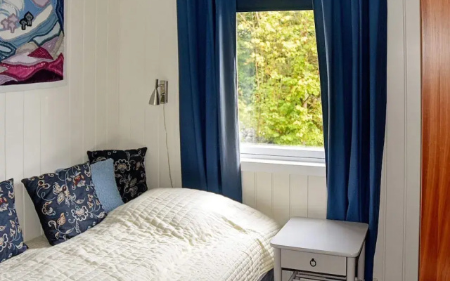 4 Star Holiday Home in Eidsvag