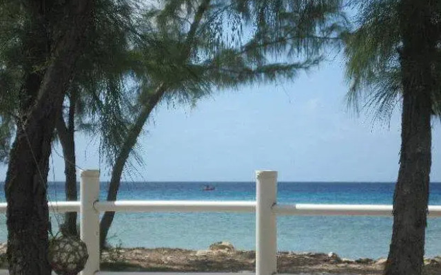 Tradewinds Guest Suites