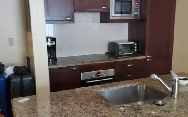 Luxury 1-bed Apartment in Montego Bay