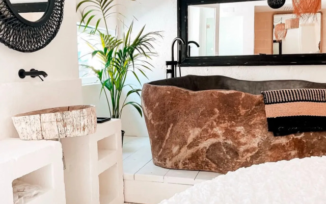 Playa Paraiso Beach Resort