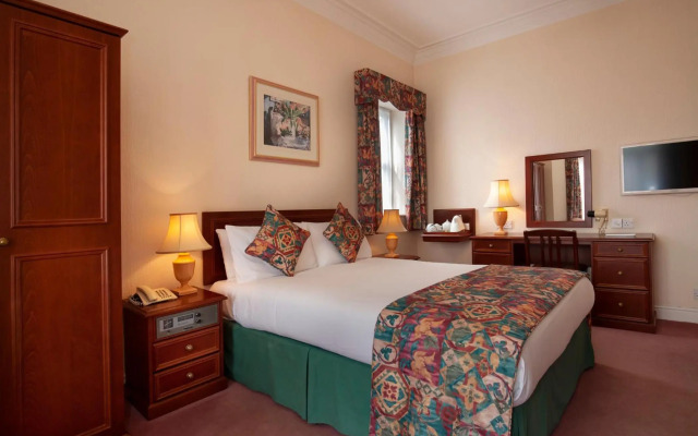 Ashley Hotel