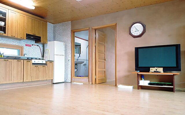 Pyeongchang Bongpyeong Starlight Pension