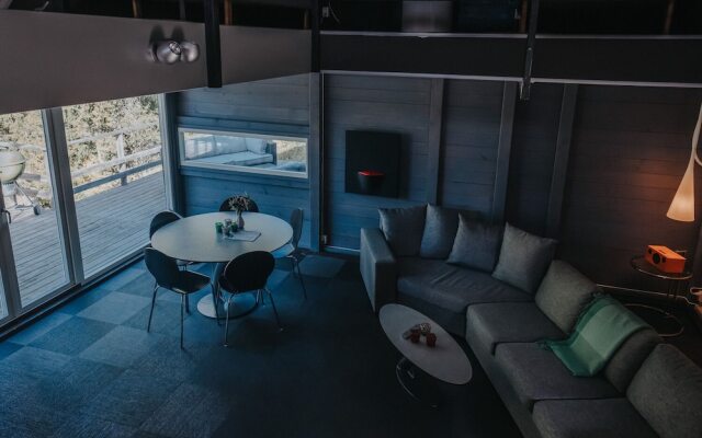 Mavens Kustnära Stugor