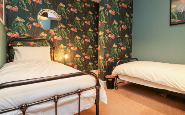 1 Cheyne Beach Apartments