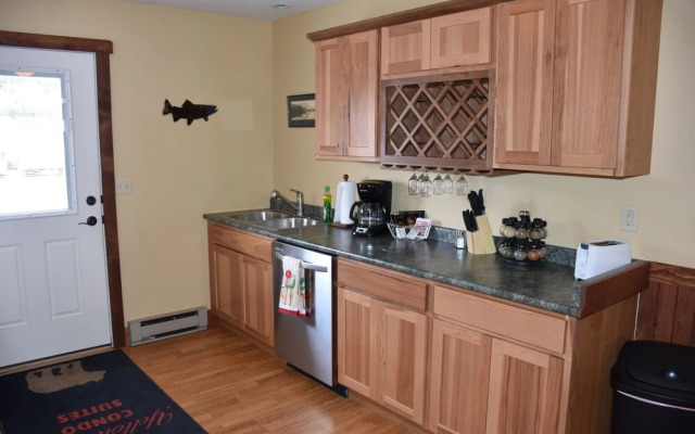 Yellowstone Condo Suites