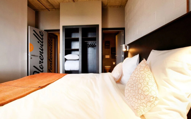 Fancy Holiday Home in Sainte C Cile With Pool - фото 4