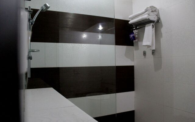 Hotel Haris MG Road Gurugram