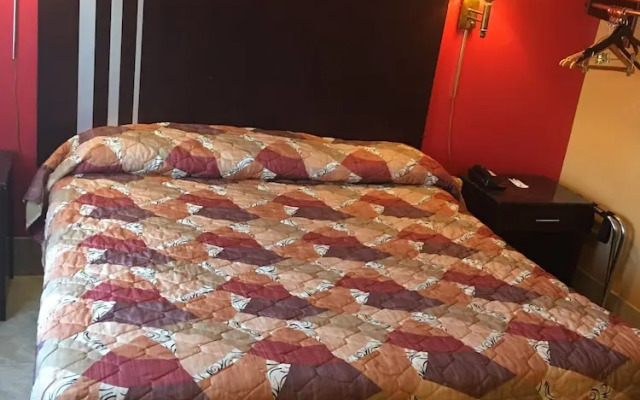 Red Carpet Inn