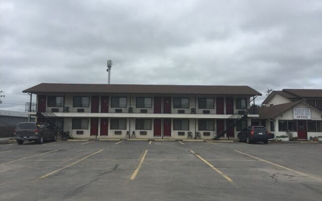 Parkwood Motor Inn