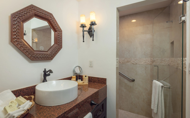 Hacienda Encantada Resort & Residences