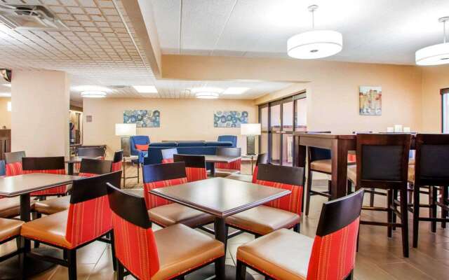 Comfort Inn Dayton - Huber Heights