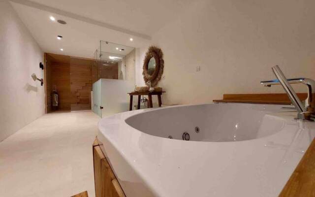 Yalikavaks Finest Mansion