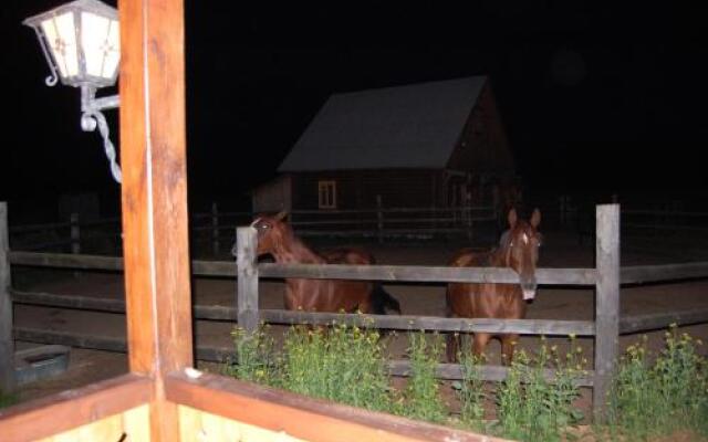 Konniy Dvor Guest House