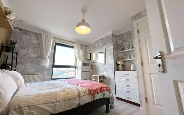 Canary Wharf two Bedroom Apartment