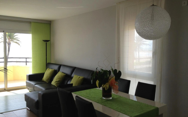 Apartamento Primera Linea de Mar, Cunit