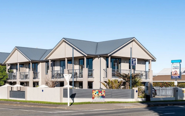Nautilus Lodge