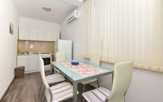 Pet - 300 m From Beach - A1