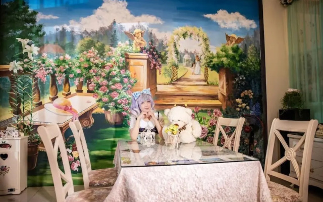 Rose Castle Hostel