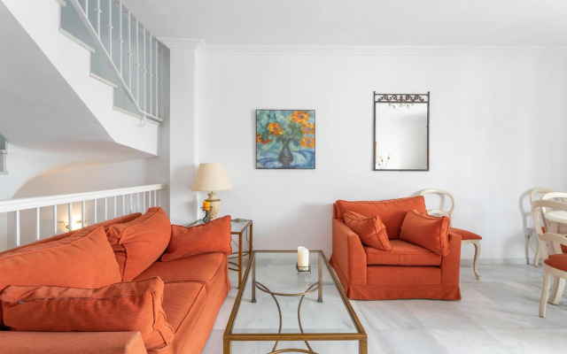 Modern Family Town House