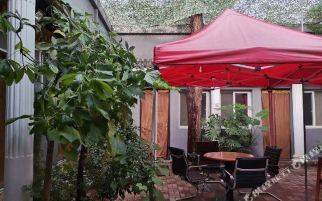 Jianjin Eastern Hotel